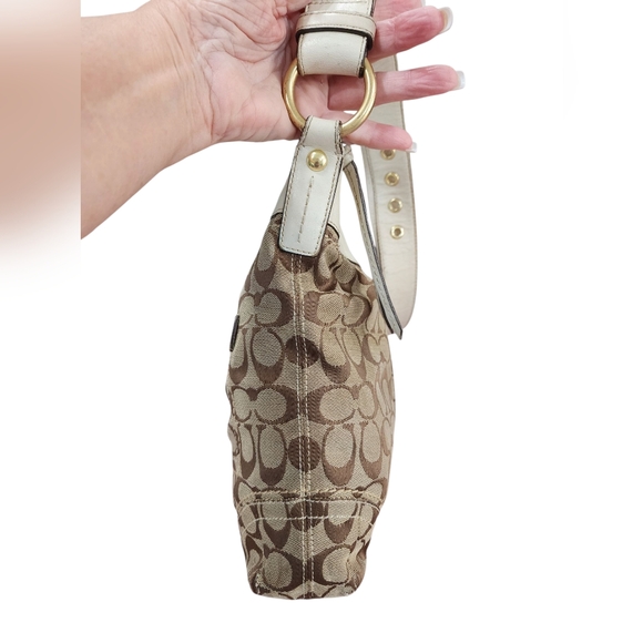 COACH Signature C Khaki/Cream Jacquard Leather Hobo Duffle 2-way Bag 10403 GUC - Picture 4 of 16